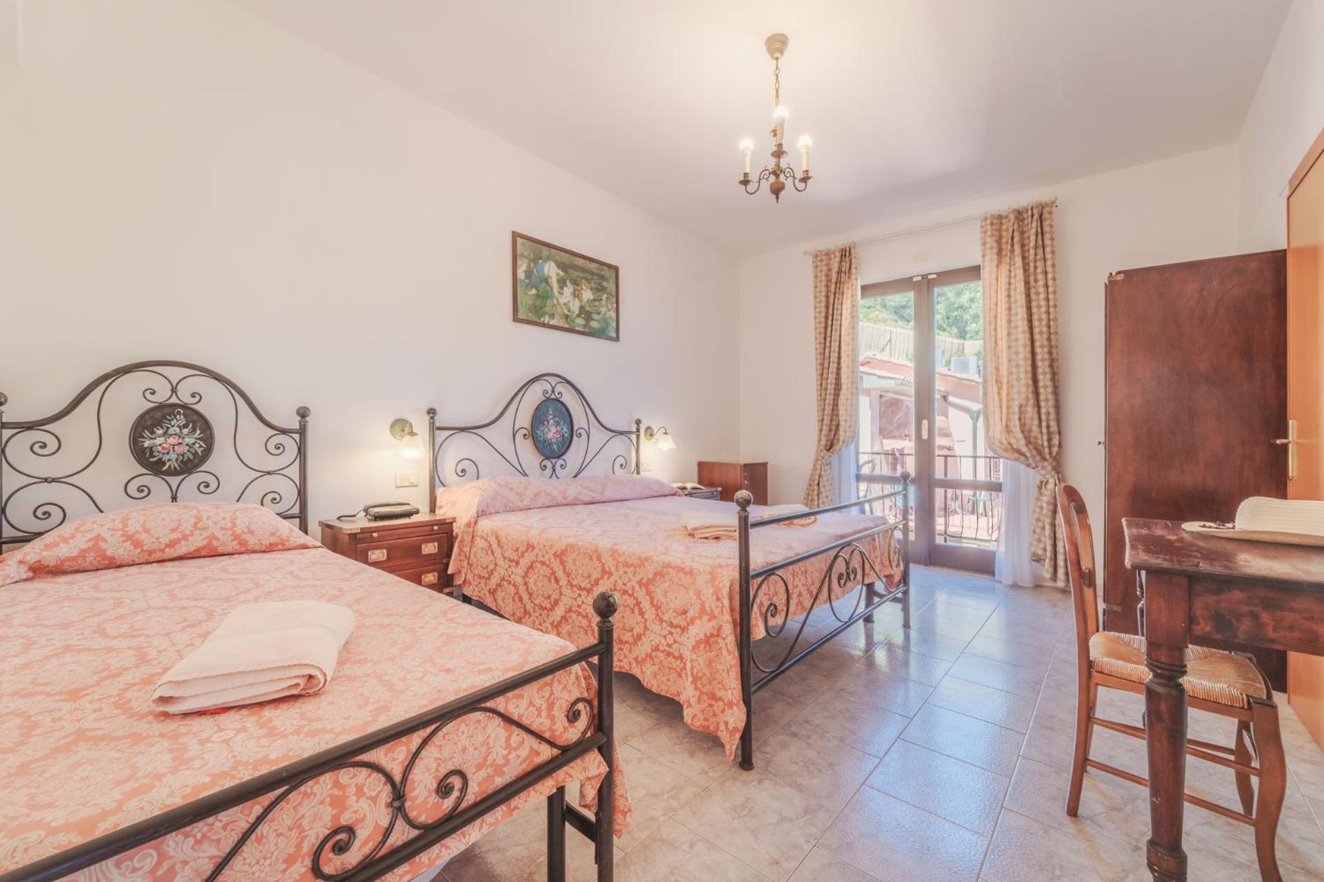 Hotel Lo Scirocco Fetovaia Extérieur photo
